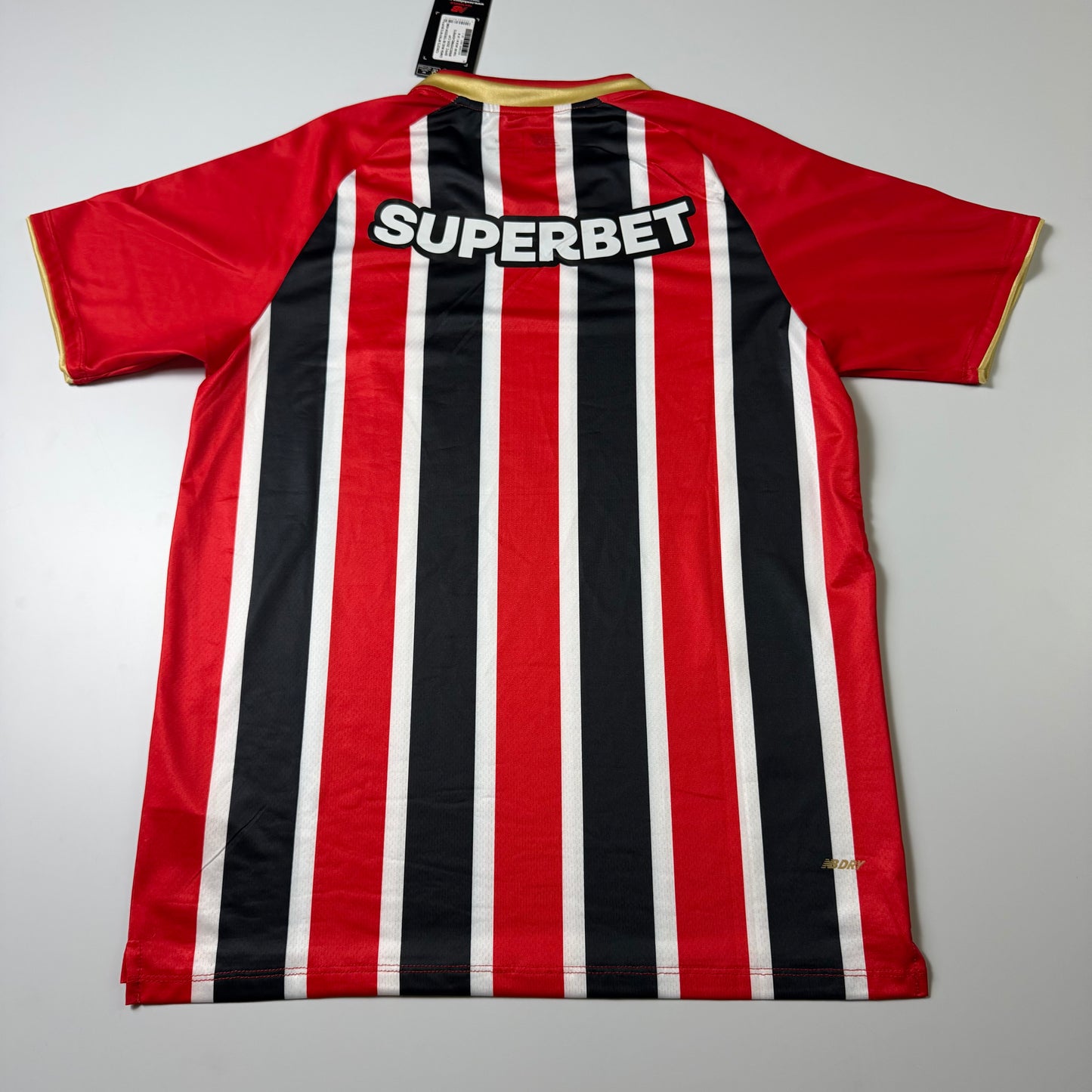 São Paulo – Torcedor 25-26