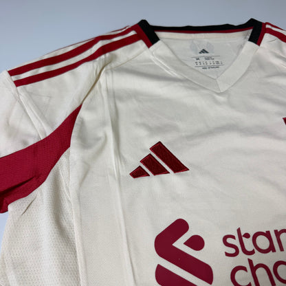 Liverpool – Torcedor 25-26