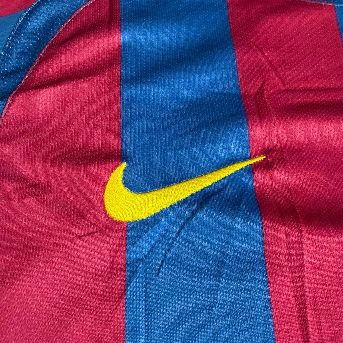 Barcelona – Retrô 2005-06 #RONALDINHO - 10