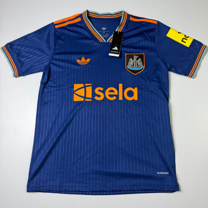Newcastle - Torcedor III 25-26