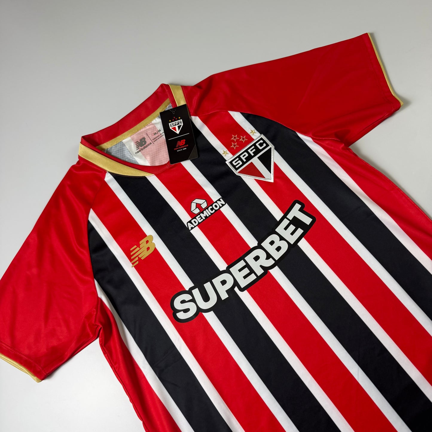 São Paulo – Torcedor 25-26