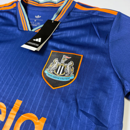 Newcastle - Torcedor III 25-26