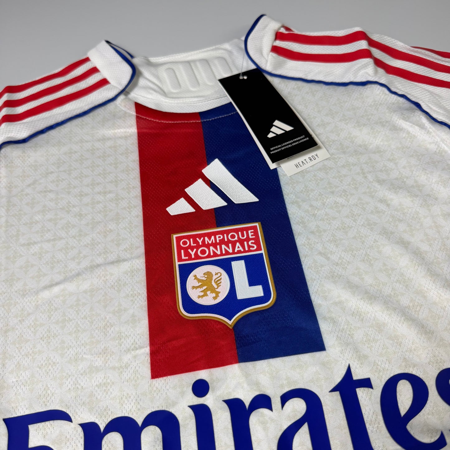 Lyon Torcedor - Home 25-26