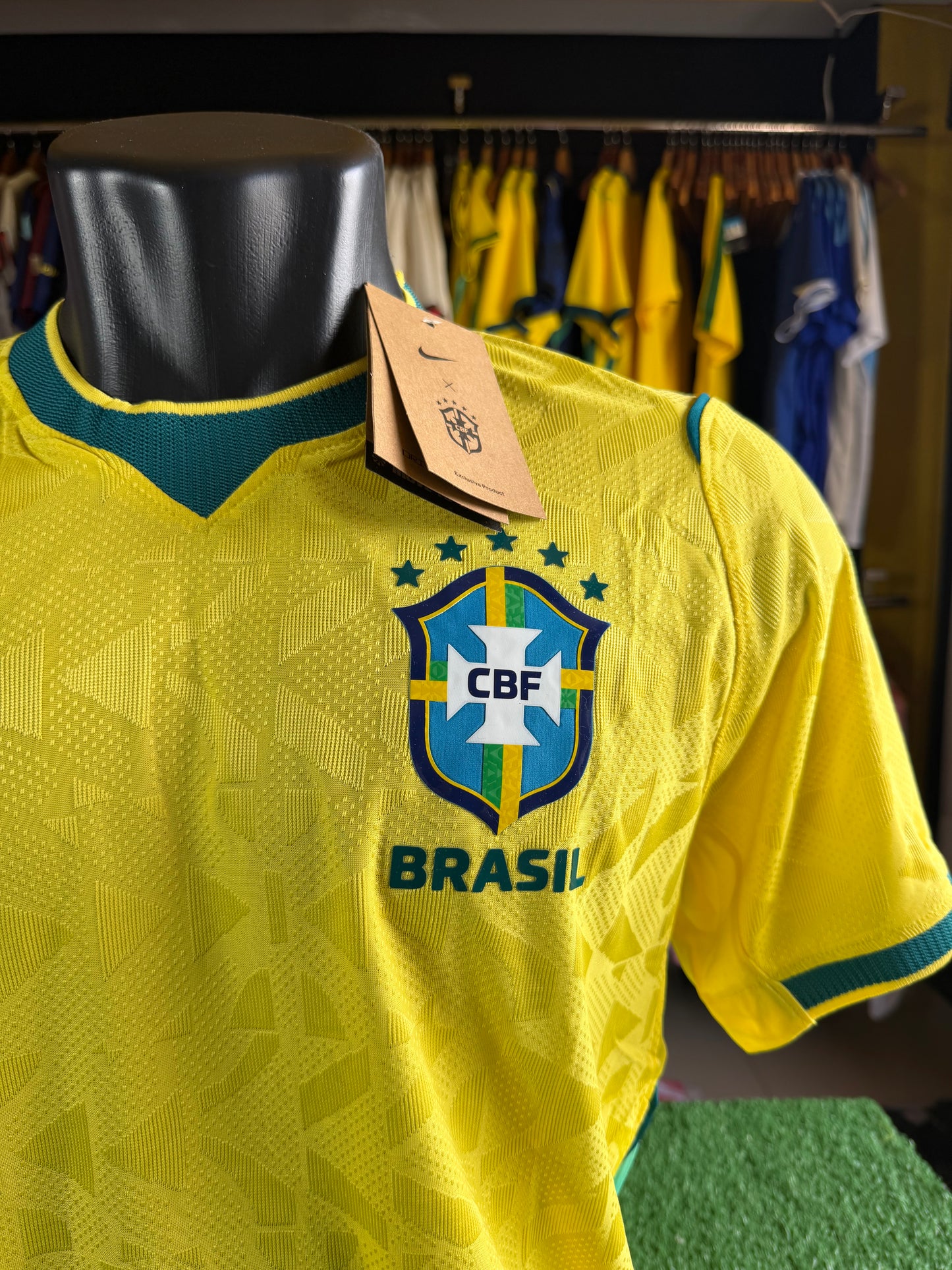 Brasil – Jogador Titular 26-27