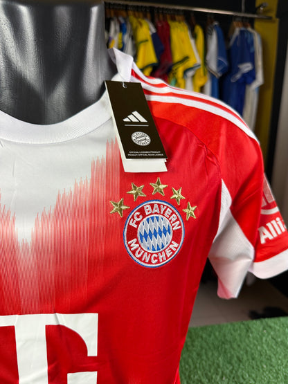 Bayern - Torcedor I 2025-26